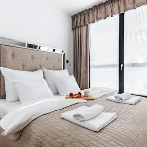 https://airport-lirowa-po-serviced-apartments.warsawhotelspoland.com